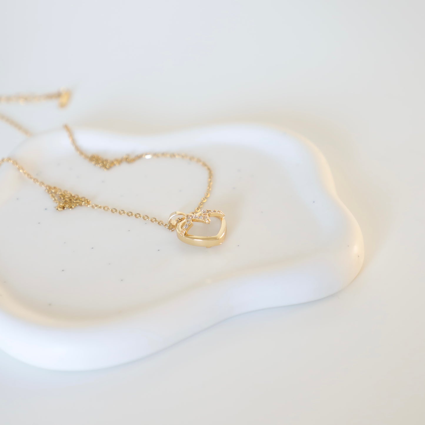 Encrusted Heartbeat Eve Necklace