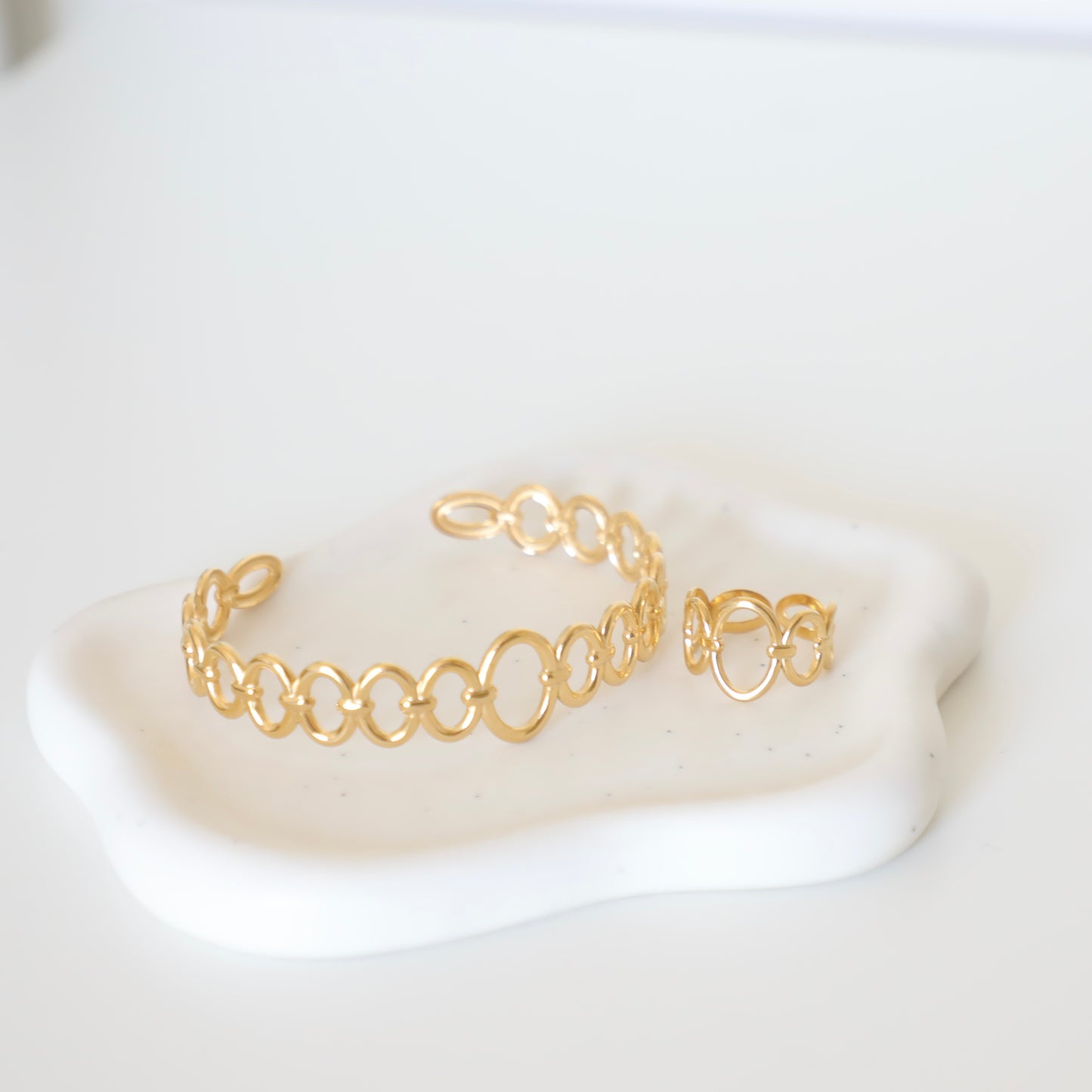 Oval Chain Bangle Ava Bracelet