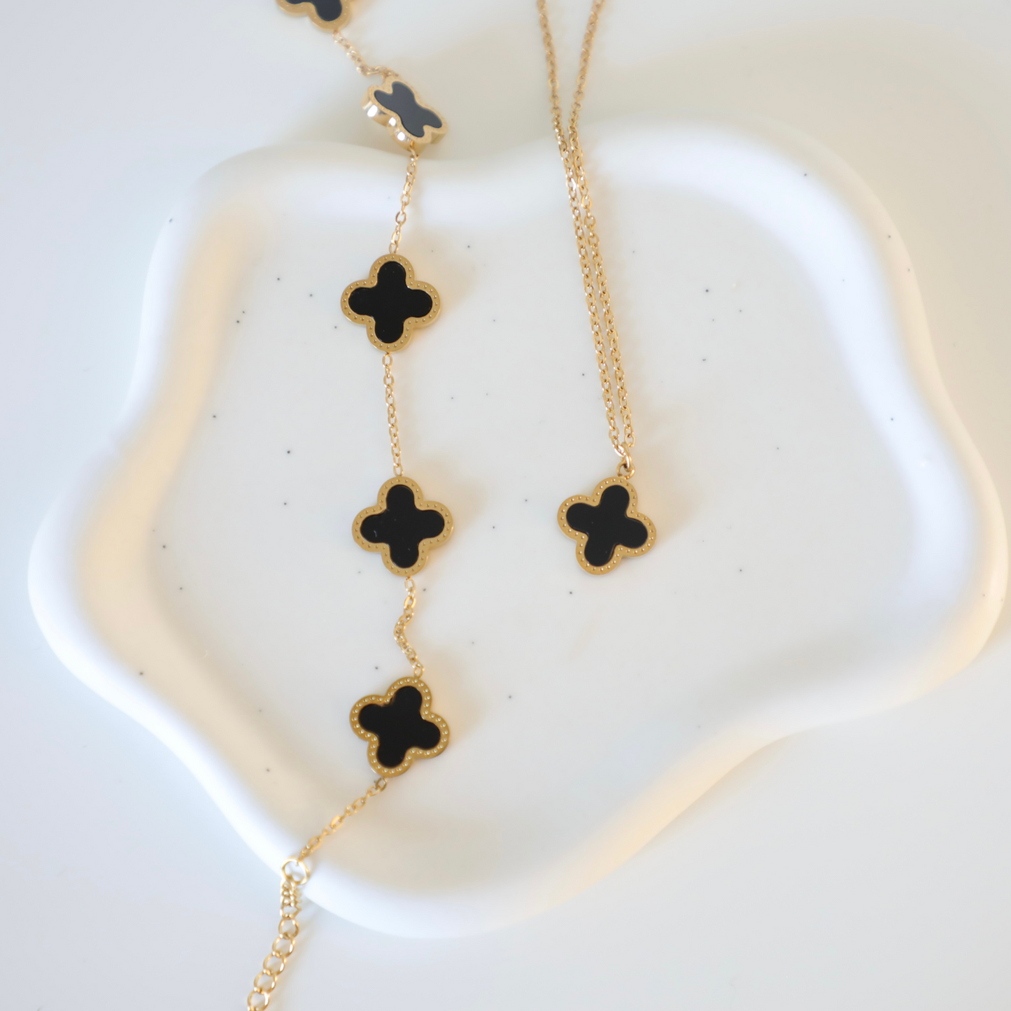 Classic Clover Pendant Two-Side Iris Necklace